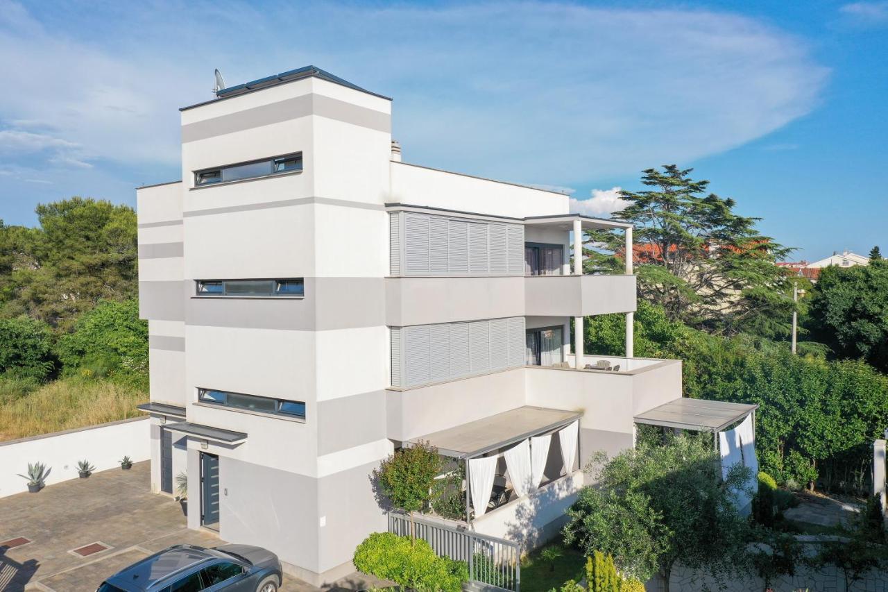 Mato Apartment *