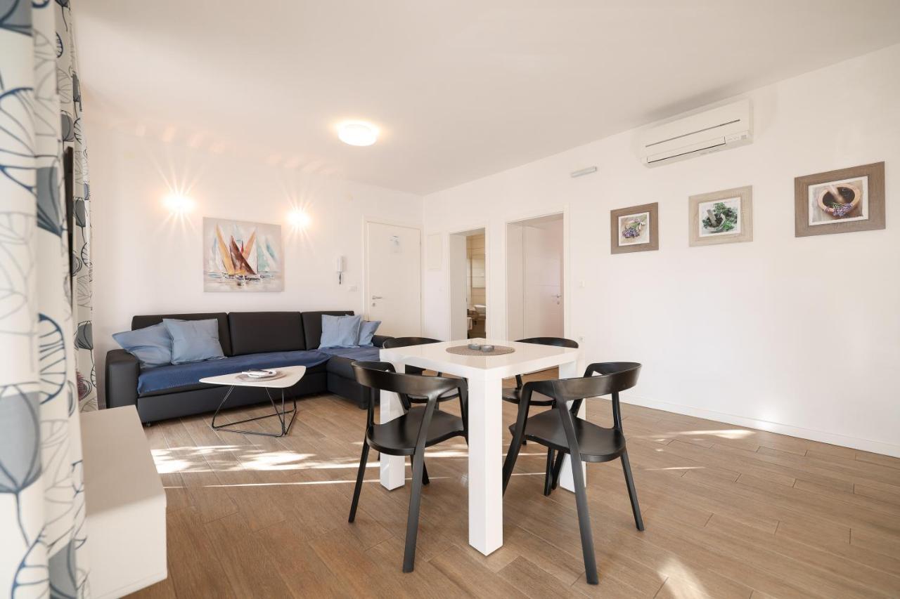 Mato Apartment *